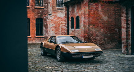 RM Sotheby's - Paris 2021 1974-ferrari-365-gt4-bb-_0.jpg