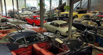 Gallery Aaldering Warehouse Trade-in Auction - Part 2 - Closing December 11 8 p.m. 2.jpg
