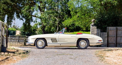 RM Sotheby's - The Cushway 300SL 57784edcbea744ea1bcd2cc95736c171.jpeg