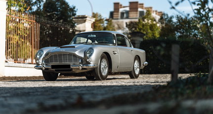 Aguttes on Wheels - The Autumn Sale 2024 78447-1033854-car-20241119_143745-39_1-1.jpg
