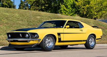 Henderson Auctions - Collector Motor Series Auction - September 26, 2026 lot_134.png