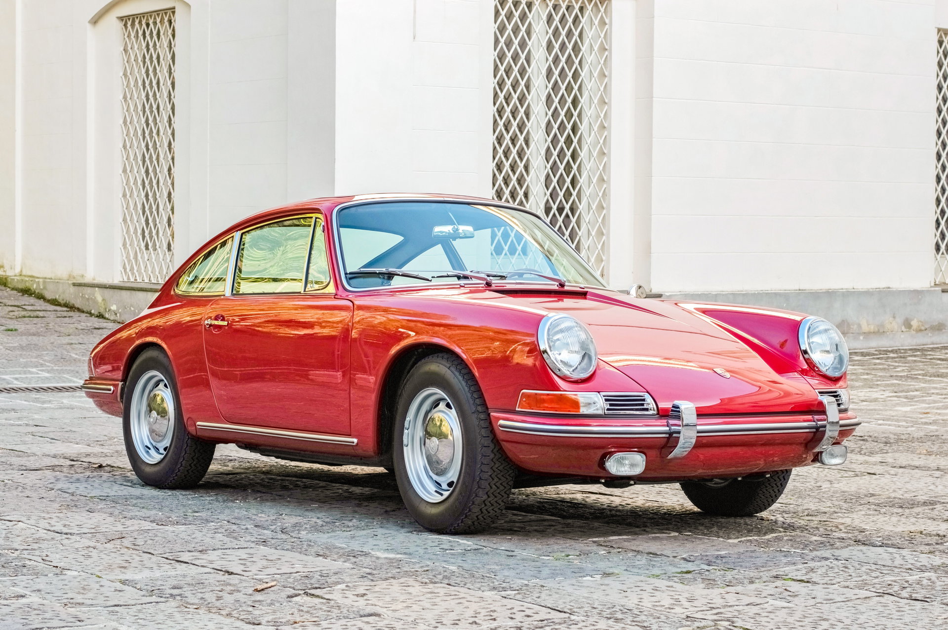 Porsche - 911 2.0 - 1965 Porsche - 911 2.0 - 1965