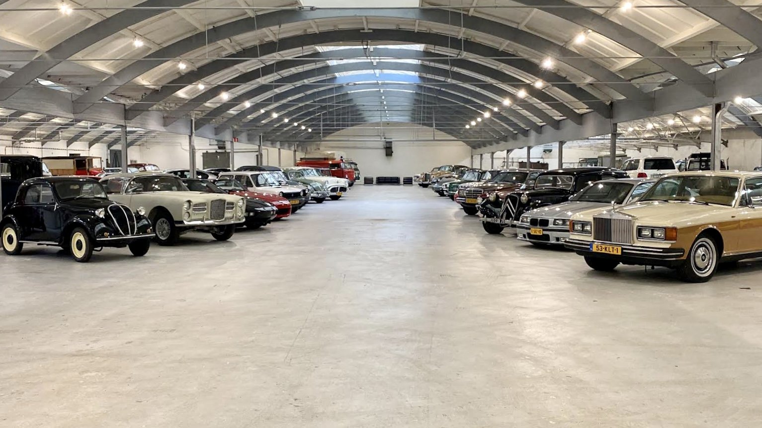 New Year's Auction Classic & Sports Cars in Eibergen
