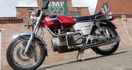 Hercules W2000 : the first production bike with rotary engine main.jpg