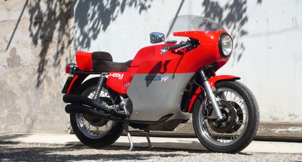1976 MV Agusta 750S America p1360469.jpg