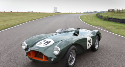 1956 Aston Martin DB3 01b.jpg