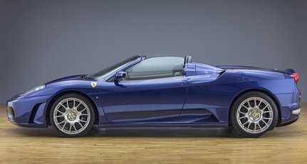 2006 Ferrari F430 - Spider 02.jpg
