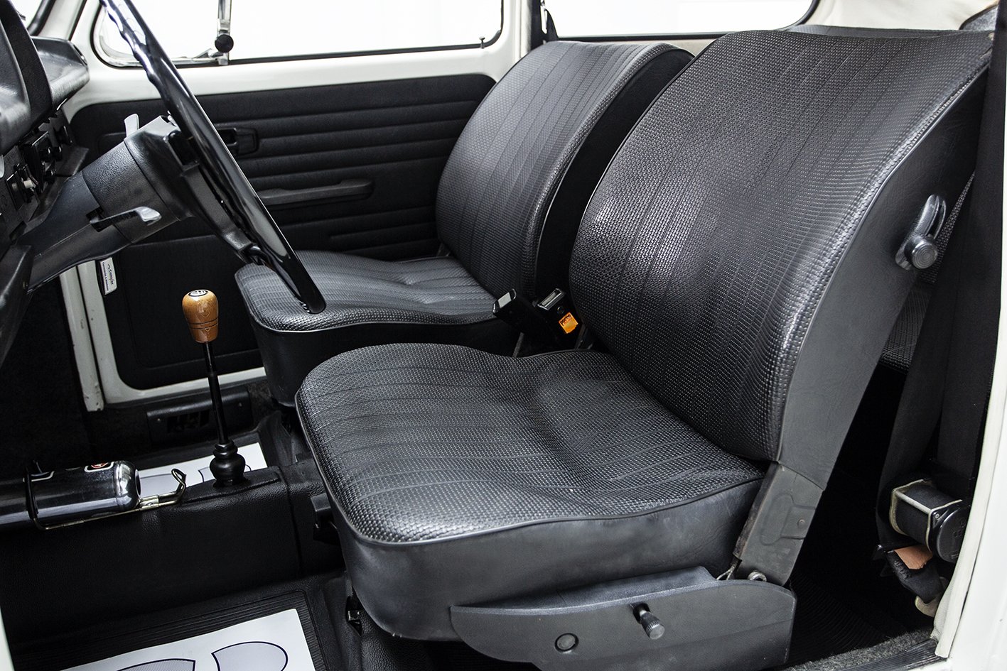 1972 VW Beetle - Volkswagen Beetle Kafer 1303 of 1972, foto 10