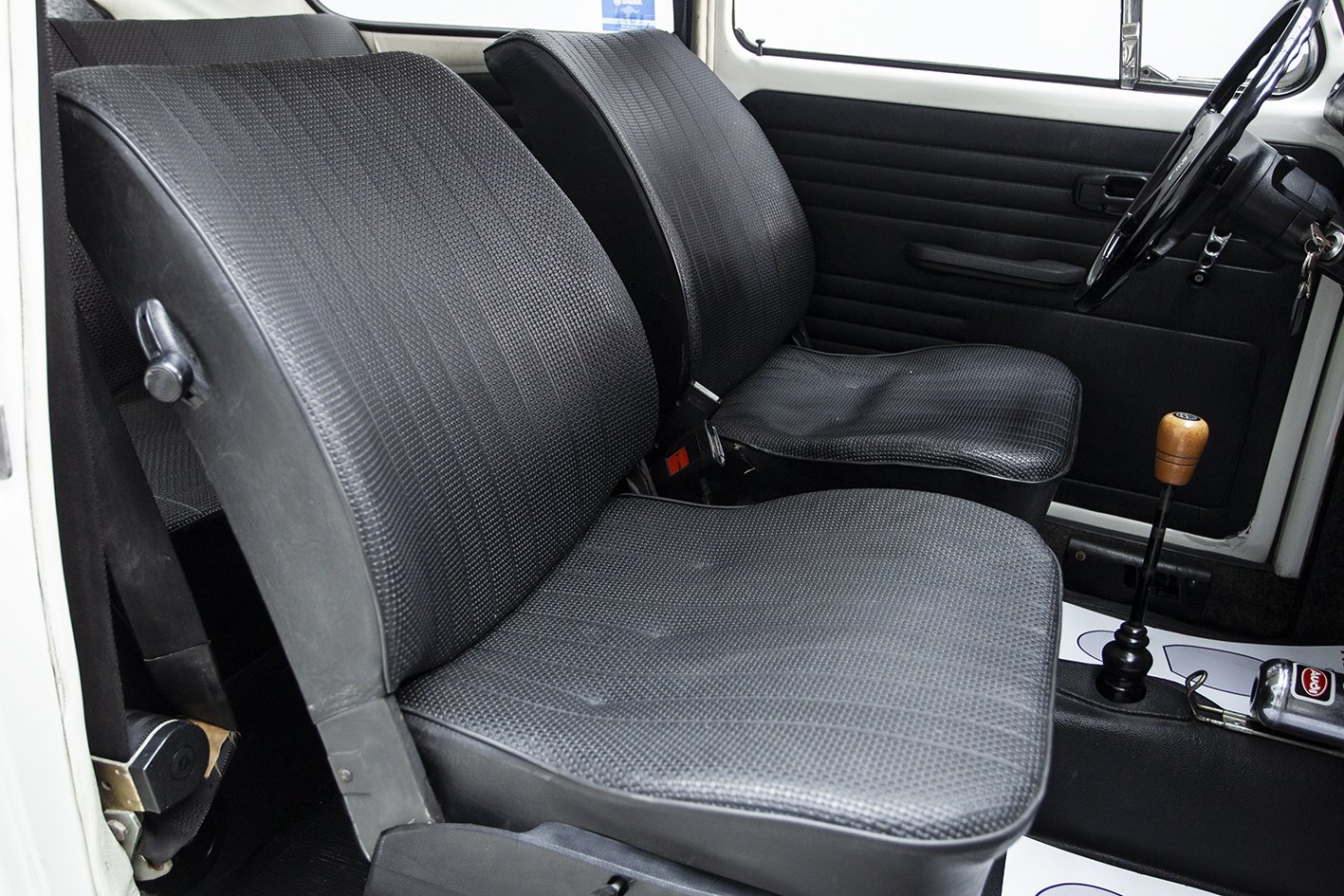 1972 VW Beetle - Volkswagen Beetle Kafer 1303 of 1972, foto 11