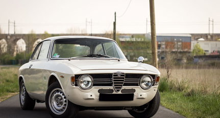 1967 Alfa Romeo Giulia Sprint 1600 GT Veloce Osenat 1967 Alfa Romeo Giulia Sprint 1600 GT Veloce Osenat