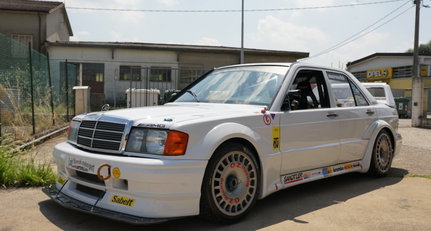 1988 Mercedes-Benz 190 E 000eb5a004759f48bf44beacc0309a0c.jpeg