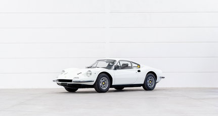 1972 Ferrari 246 'Dino' 4b685ee65174db5299732d34a780b408.jpeg