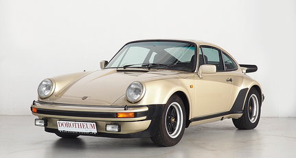 1976 Porsche 911 157_2171_1.jpg