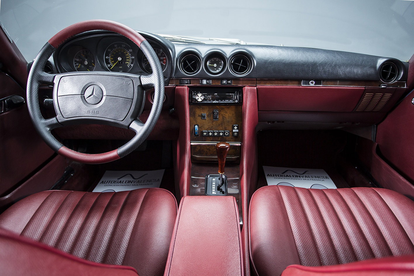 1988 Mercedes-Benz SL - 560 SL W107 of 1988, foto 11