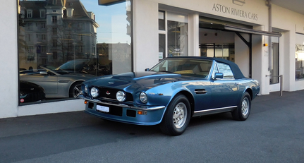 1980 Aston Martin V8 - Volante 1.png