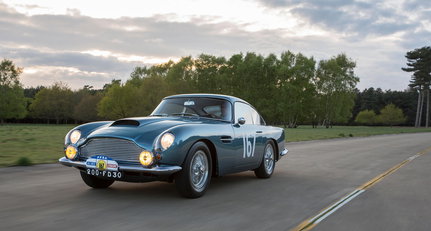1960 Aston Martin DB4 GT - 1960 Tour de France Competitor 1.jpg