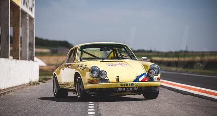1970 Porsche 911 - 2.5 ST SONAUTO / BP official Porsche Team, Claude Ballot-Léna car, French Championship in 1972 1.jpg