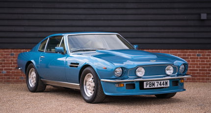 1980 Aston Martin V8 - Vantage - Ex Victor Gauntlett 1.jpg
