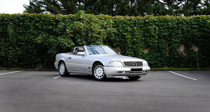 1999 Mercedes-Benz SL 1.jpg