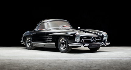 1962 Mercedes-Benz 300 SL - Factory disc brakes & hard top 1.jpg