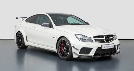 2012 Mercedes-Benz C-Class - C63 AMG Black Series 1.jpg
