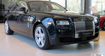 2012 Rolls-Royce Ghost - Standard Wheel Base Front