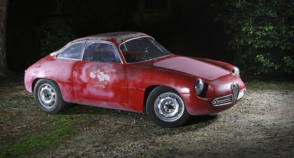 1961 Alfa Romeo Giulietta - SZ 1.jpg