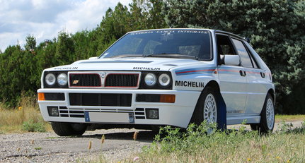 1992 Lancia Delta - HF Integrale Evo 1 Martini 5 1.jpg