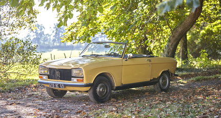 1972 Peugeot 304 - S Cabriolet with hard-top 1.jpg