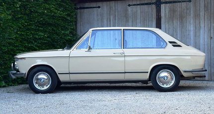 1971 BMW 2000