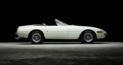 1971 Ferrari 365 - GTS/4 Daytona Spider 2-1920x1280.jpg