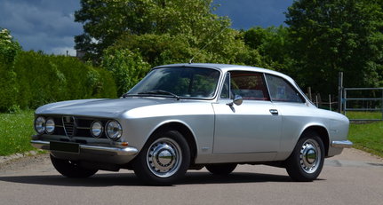 1969 Alfa Romeo 1750 267_1.jpg