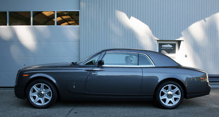 2008 Rolls-Royce Phantom Coupé 2.jpg