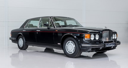1993 Bentley Turbo - R 6.8 LWB 2.jpg