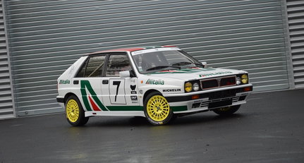 1988 Lancia Delta - HF Integrale 2.jpg