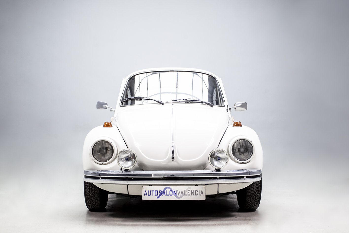 1972 VW Beetle - Volkswagen Beetle Kafer 1303 of 1972, foto 2