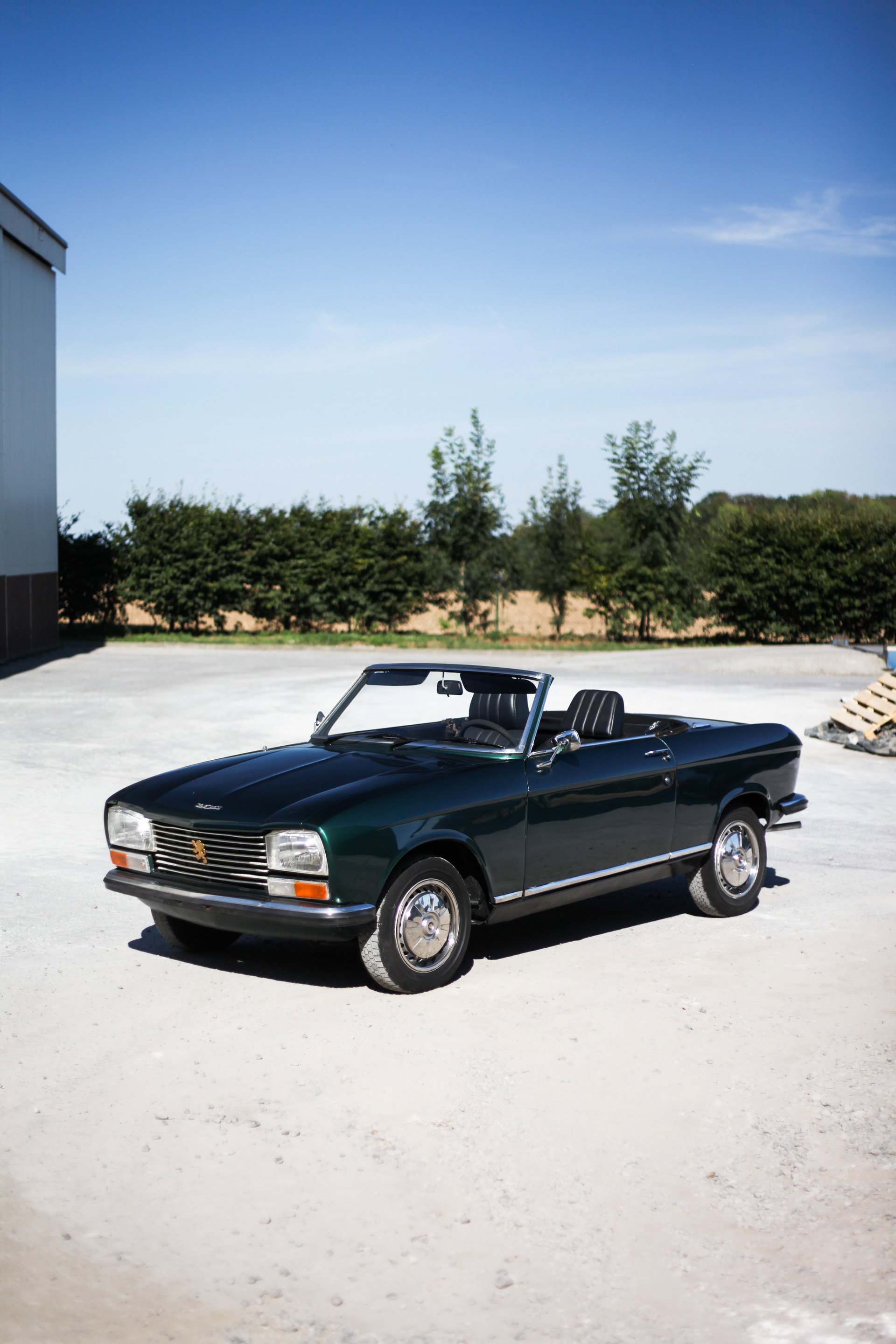 304_cabriolet_2.jpg?width=1280