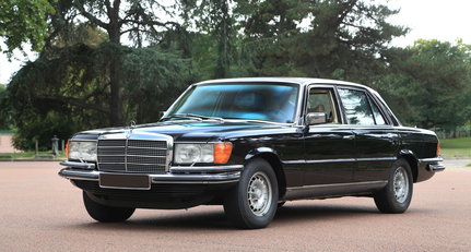 1986 Mercedes-Benz S-Class 36_1.jpg