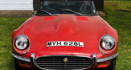 1973 Jaguar E-Type SIII b41218d3ec3374557ab8dd2e94f4e9d7.jpeg