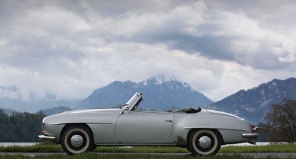 1957 Mercedes-Benz SL 190 6626f5e3fadd15523cd097338a0b849f.jpeg