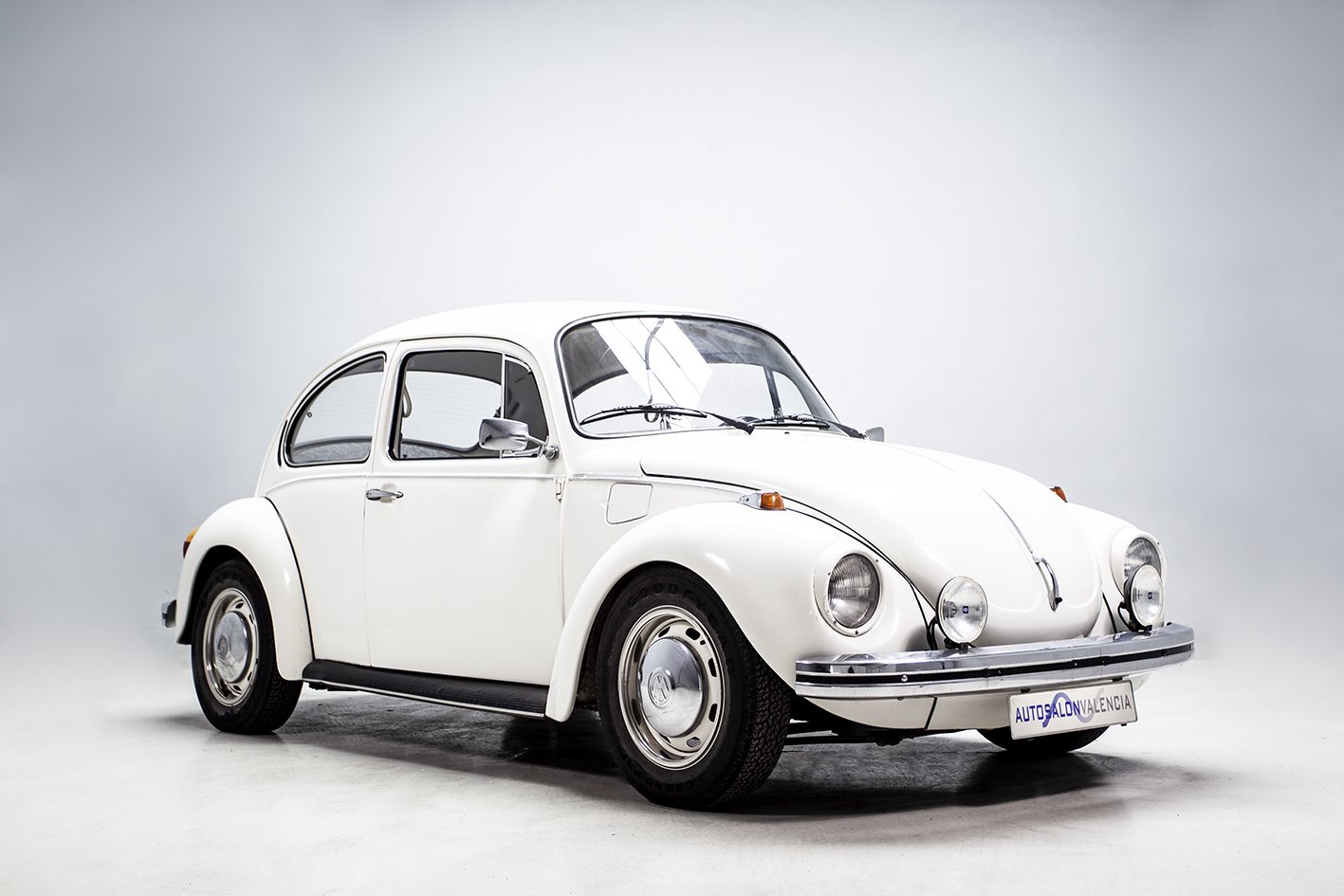 1972 VW Beetle - Volkswagen Beetle Kafer 1303 of 1972, foto 4