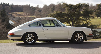 1970 Porsche 911 cf19ee883c1b6768b303522eff3e2283.jpeg
