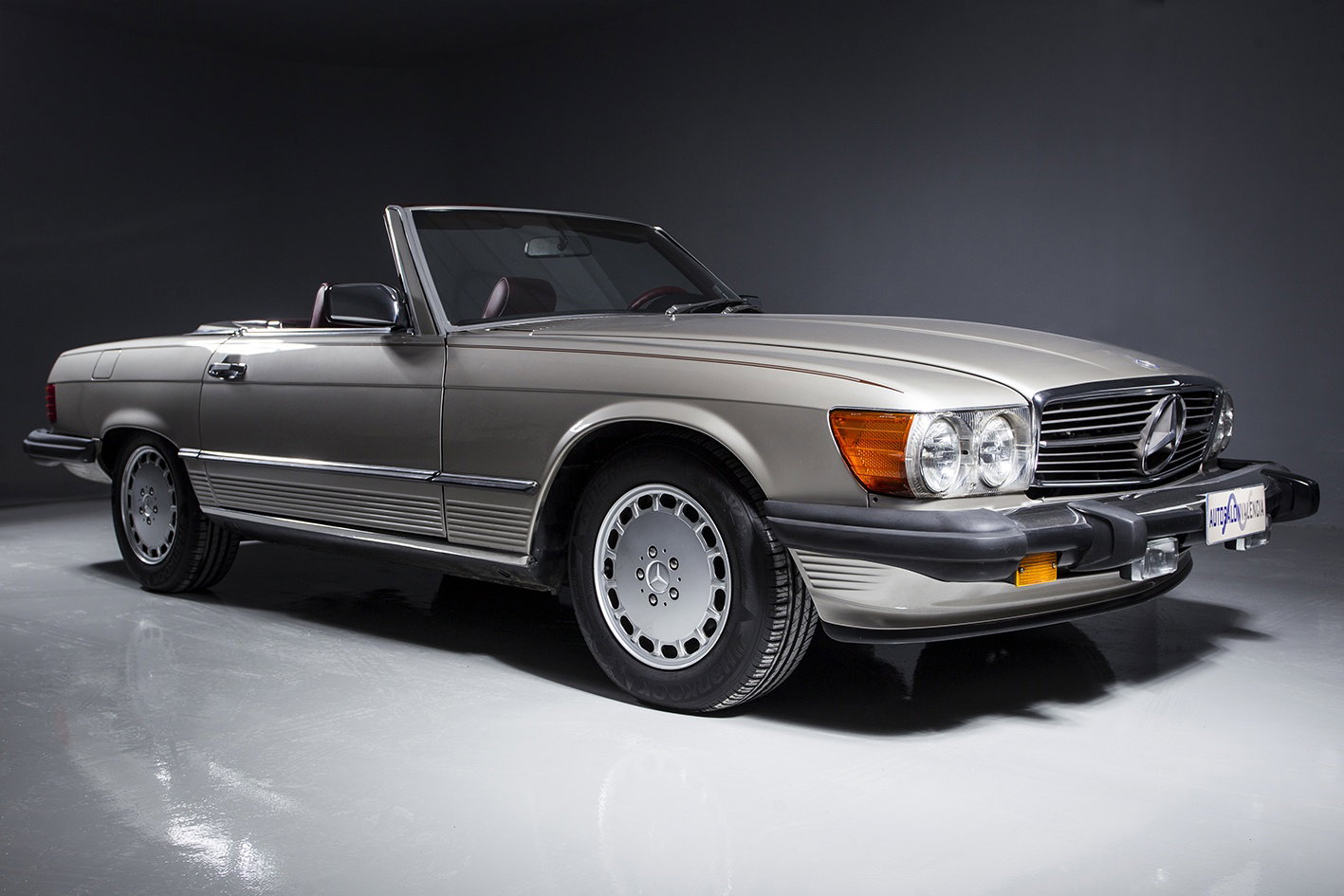 1988 Mercedes-Benz SL - 560 SL W107 of 1988, foto 4