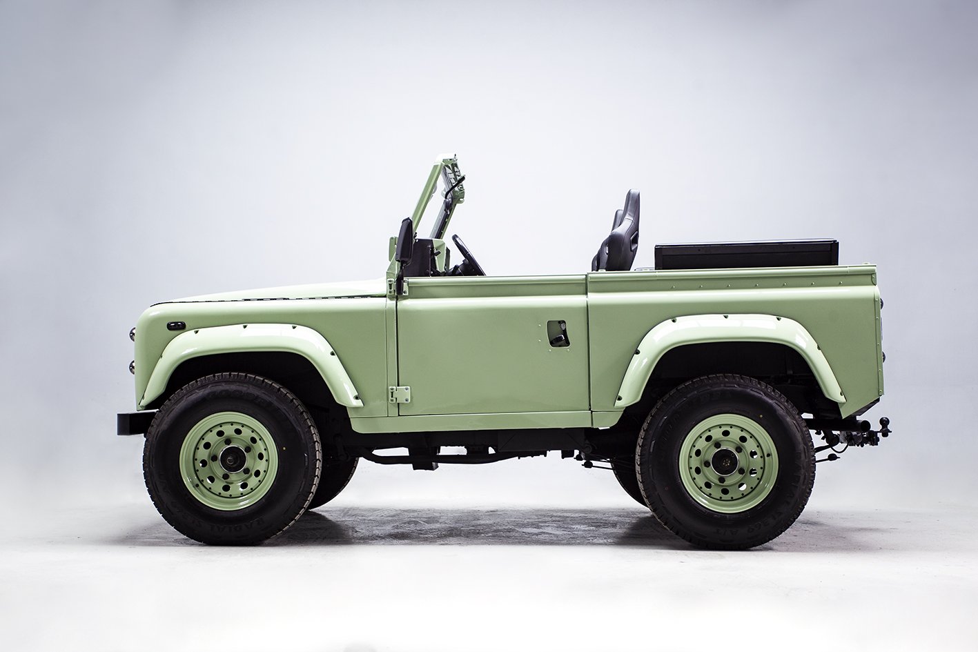 1987 Land Rover Defender - LAND ROVER SANTANA 2,500 CC FROM 1987 “DEFENDER” LOOK., foto 7