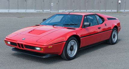 BMWM1_02.jpg