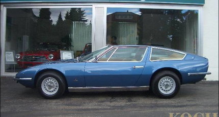 1972 Maserati - Indy 4700 America CIMG5223.jpg