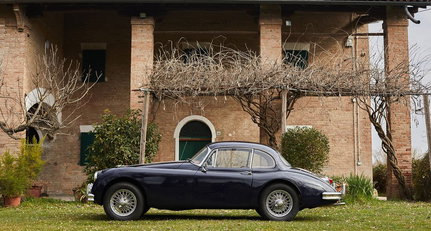 1958 Jaguar XK 150 - FHC