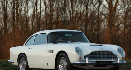 aston_martin_db5-0048.jpg