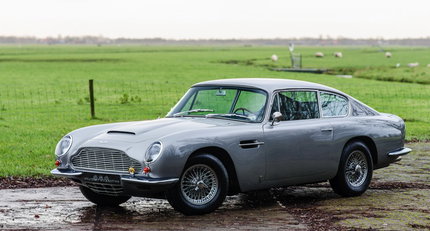 1969 Aston Martin DB6 aston_martin_db6-00.jpg