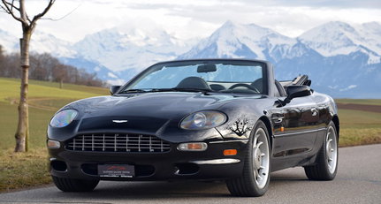 1998 Aston Martin DB7 - Volante astonmartindb7volante-01.jpg
